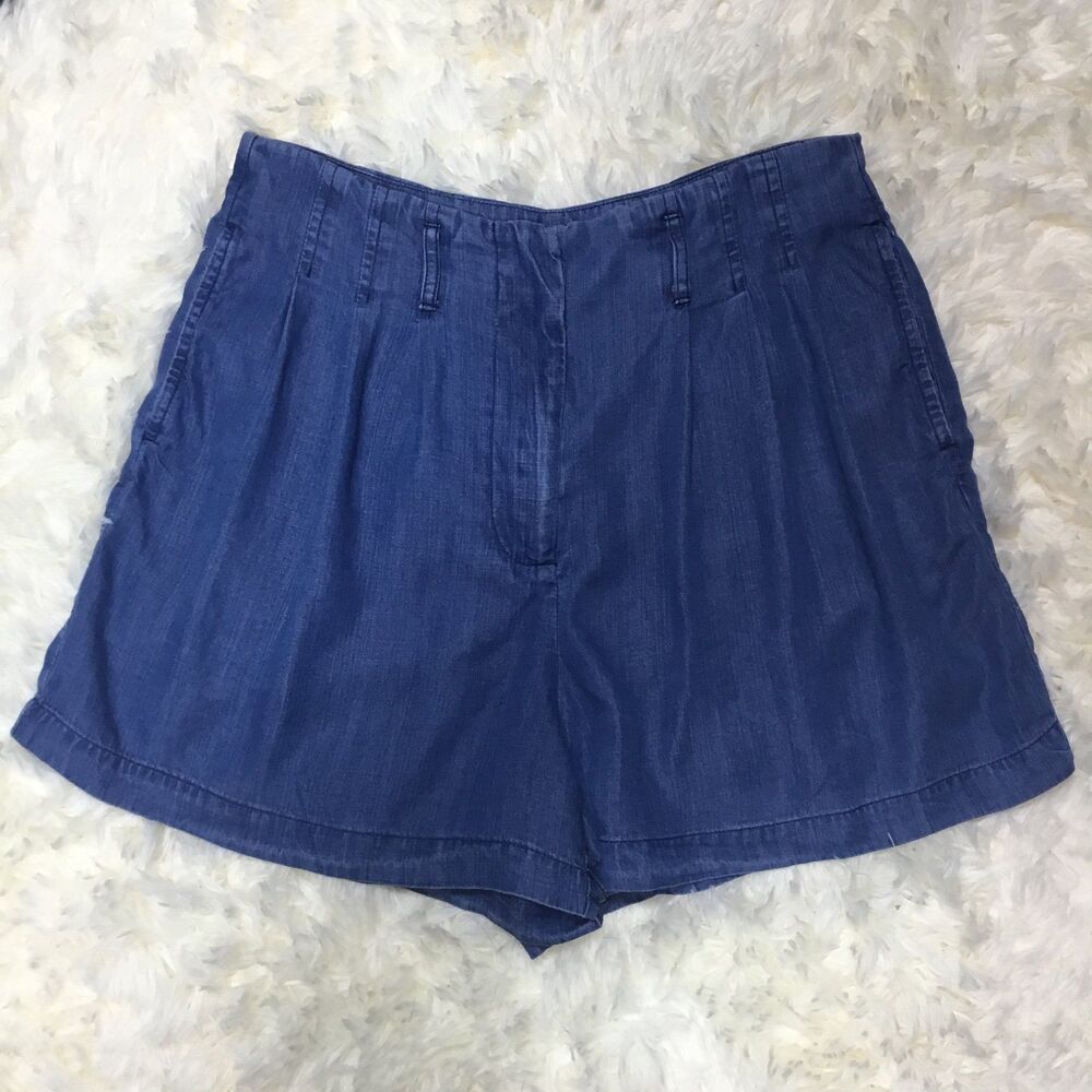 High waist denim blue shorts side pockets belt loops 1940s pin up waist 28” S
